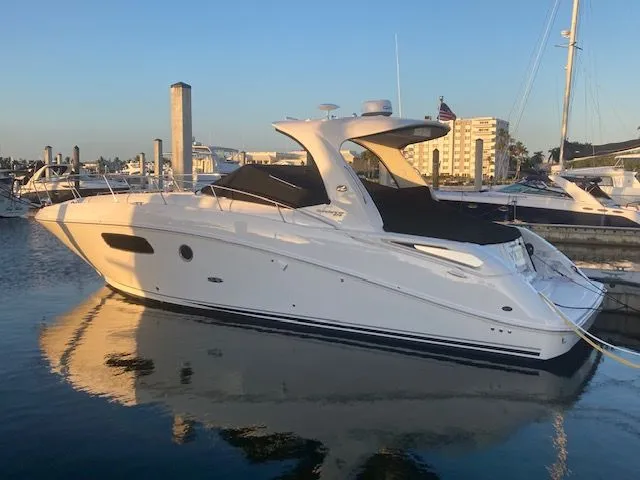 Slide: The Image of Sea Ray Sundancer 370 2012 - 88