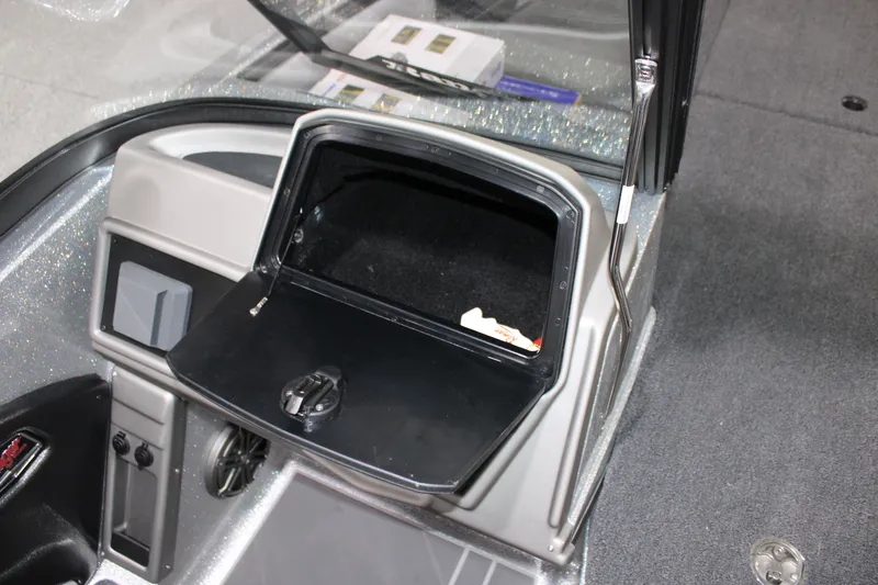 Slide: The Image of Ranger 1880 MS Angler 2026 - 13