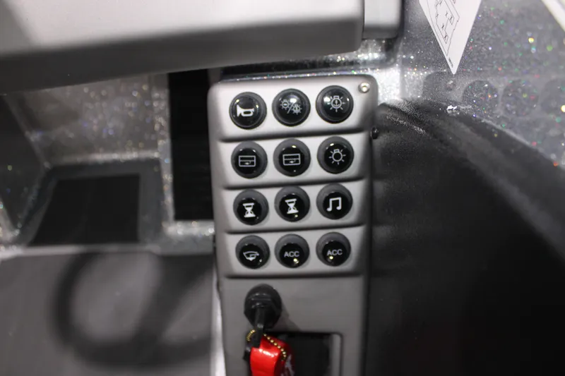 Slide: The Image of Ranger 1880 MS Angler 2026 - 17