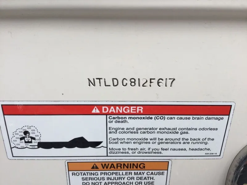 Slide: The Image of Grady-White Freedom 275 2017 - 13