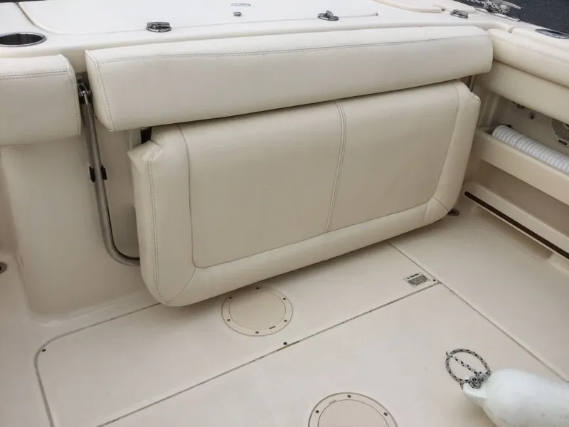 Slide: The Image of Grady-White Freedom 275 2017 - 22