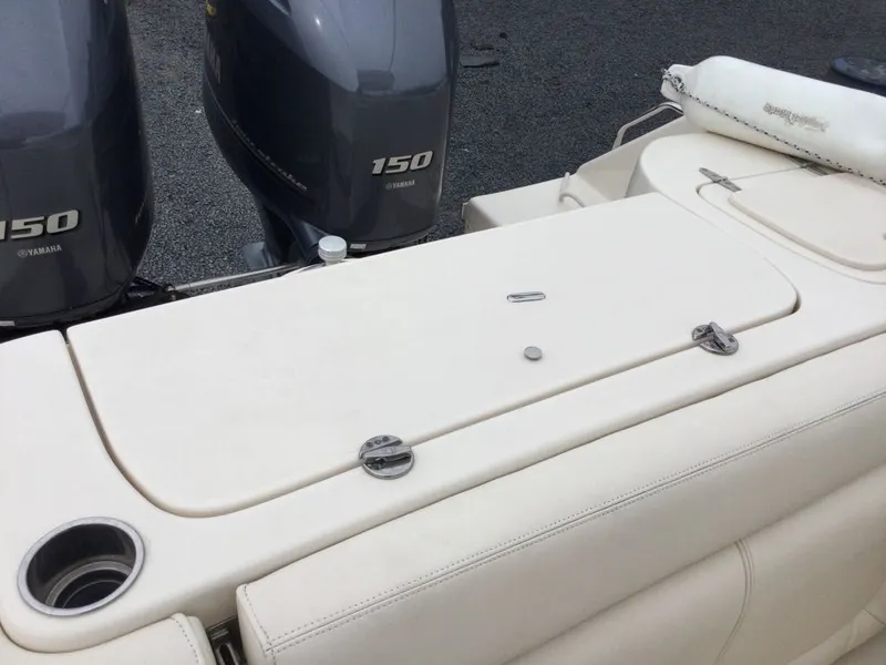 Slide: The Image of Grady-White Freedom 275 2017 - 25