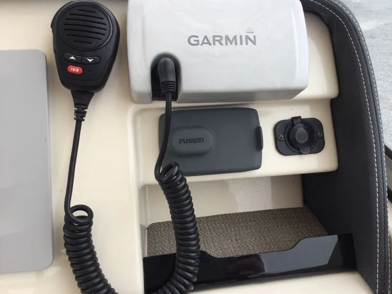 Slide: The Image of Grady-White Freedom 275 2017 - 43