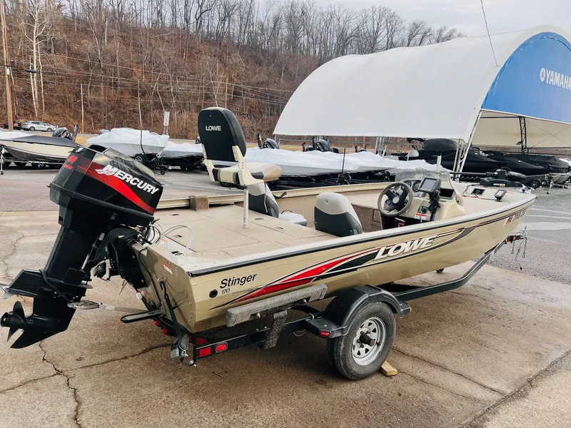 Slide: The Image of Lowe 170 Stinger 2006 - 10