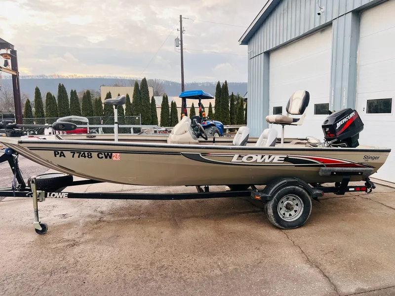 Slide: The Image of Lowe 170 Stinger 2006 - 19