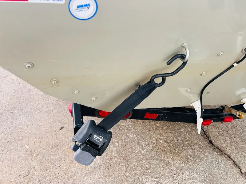 Slide: The Image of Lowe 170 Stinger 2006 - 3