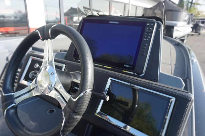 Slide: The Image of Ranger Z520R - Low Hours 2022 - 5