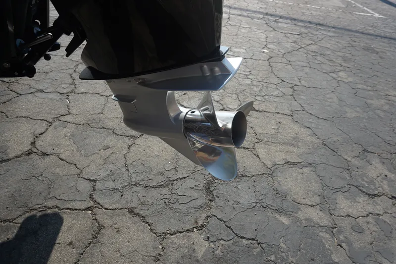 Slide: The Image of Ranger Z520R 2022 - 27