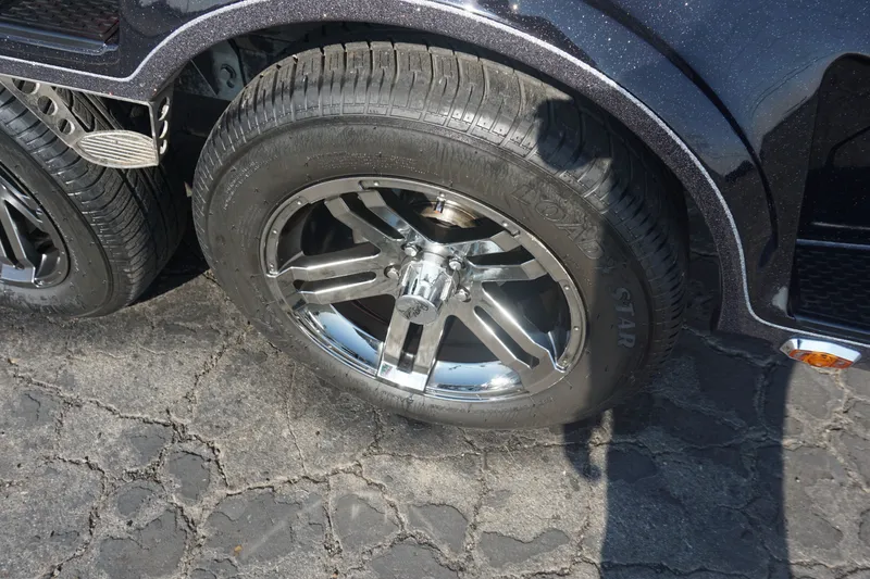 Slide: The Image of Ranger Z520R 2022 - 32