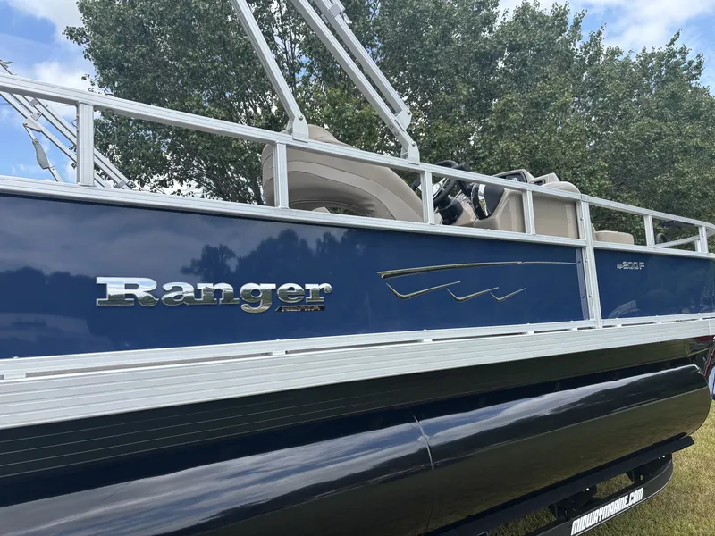 Slide: The Image of Ranger REATA CLASSIC SERIES 200F 2025 - 3