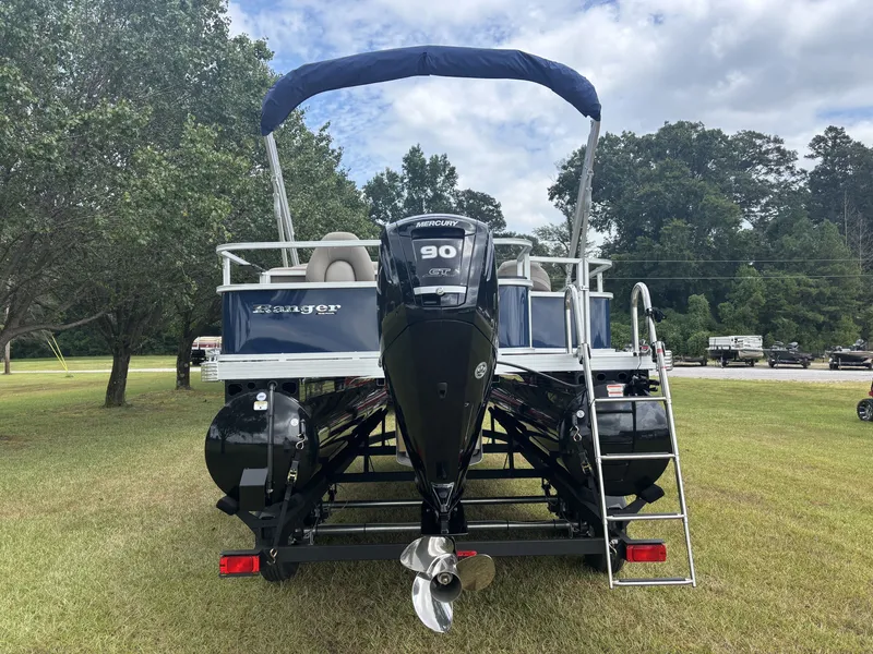 Slide: The Image of Ranger REATA CLASSIC SERIES 200F 2025 - 4