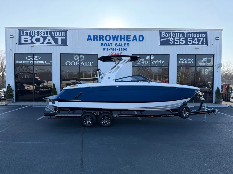 The Image of Cobalt R8 Surf 2026 - 1