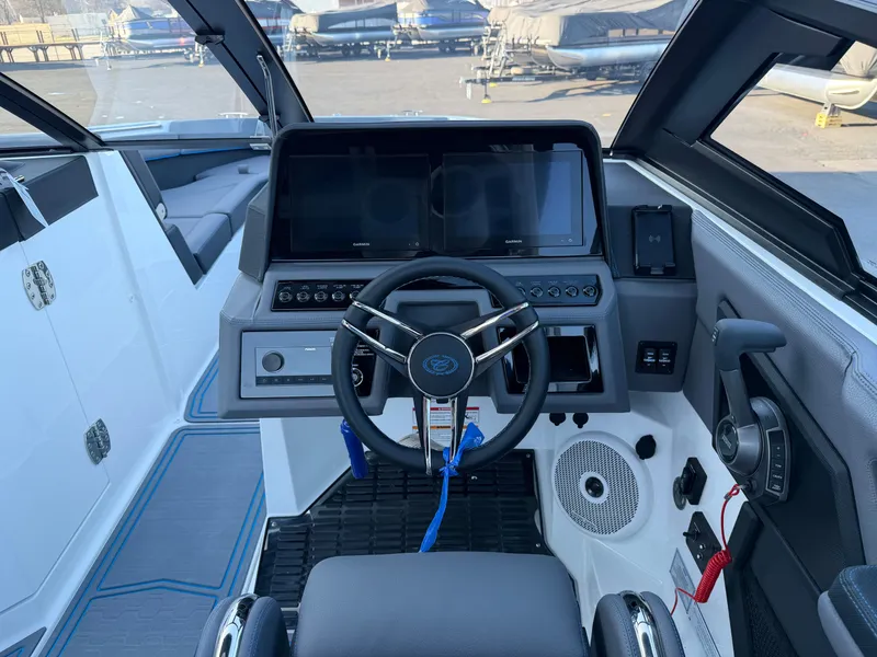 Slide: The Image of Cobalt R8 Surf 2026 - 19