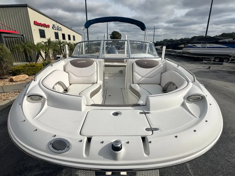 Slide: The Image of Southwind 220SD 2015 - 7