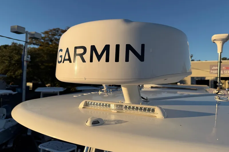 Slide: The Image of Garmin radar on 2020 Contender 32 ST boat, illuminated by sunlight. - 85