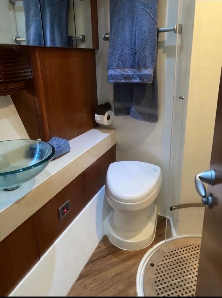 Slide: The Image of Sunseeker Predator 72 2007 - 23