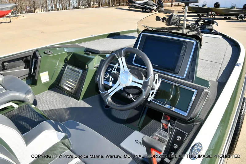 Slide: The Image of Ranger Z521R Garmin Cup Equipped 2025 - 40