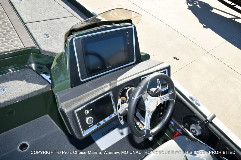 Slide: The Image of Ranger Z521R Garmin Cup Equipped 2025 - 47