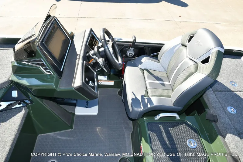 Slide: The Image of Ranger Z521R Garmin Cup Equipped 2025 - 48