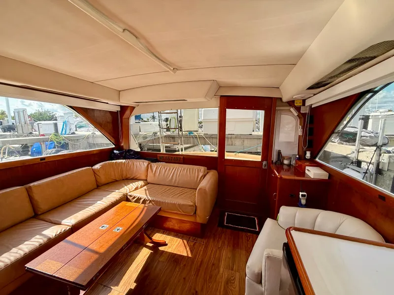 Slide: The Image of Ocean 38 Super Sport 1989 - 15