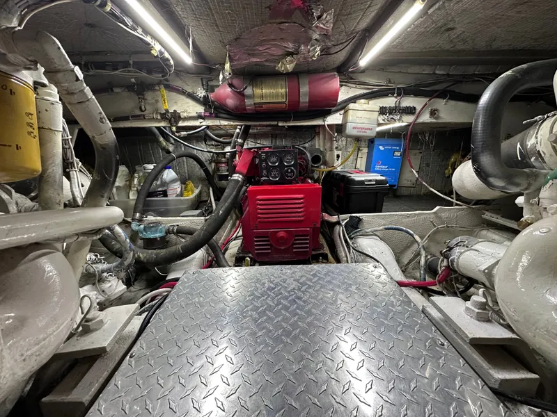 Slide: The Image of Ocean 38 Super Sport 1989 - 27