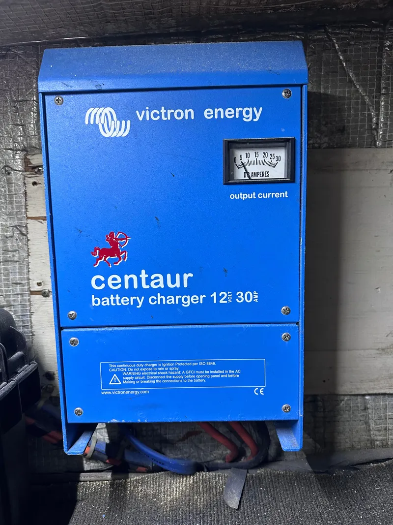 Slide: The Image of Ocean 38 Super Sport 1989 - 34