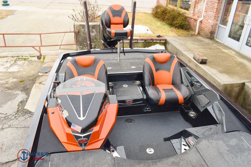 Slide: The Image of Ranger 520L 2021 - 21