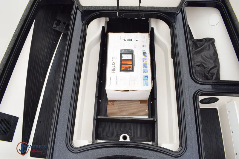 Slide: The Image of Ranger 520L 2021 - 28