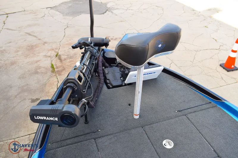 Slide: The Image of Bass Cat Eyra 2021 - 15