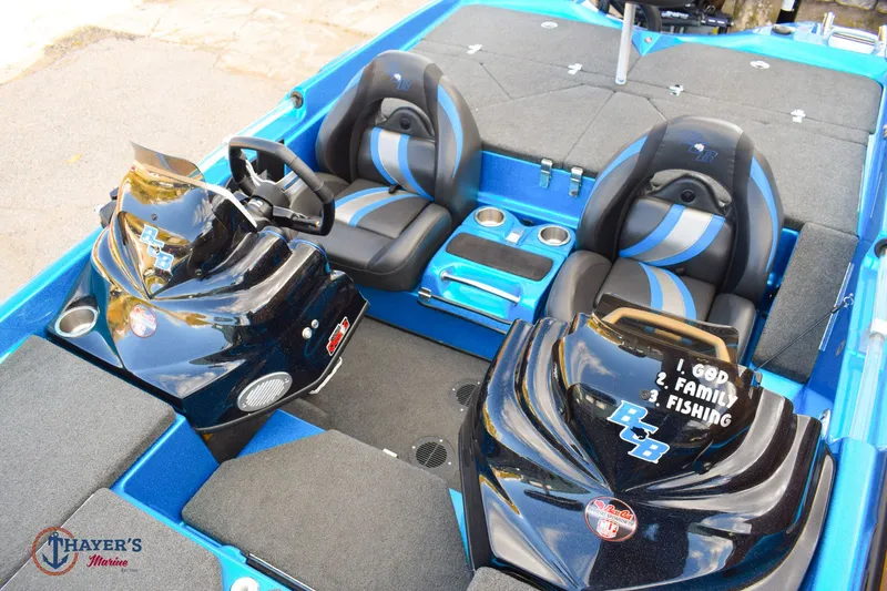 Slide: The Image of Bass Cat Eyra 2021 - 17