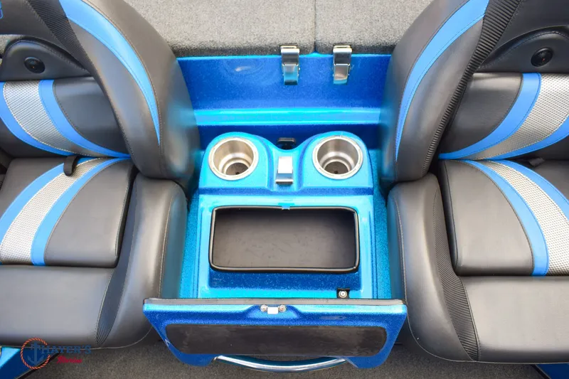 Slide: The Image of Bass Cat Eyra 2021 - 26