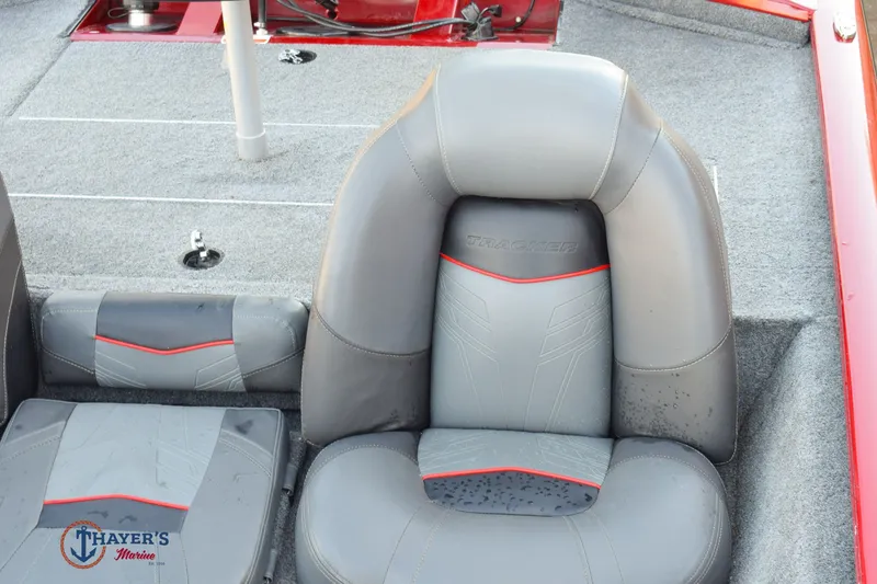 Slide: The Image of Tracker PT175 TE 2022 - 19