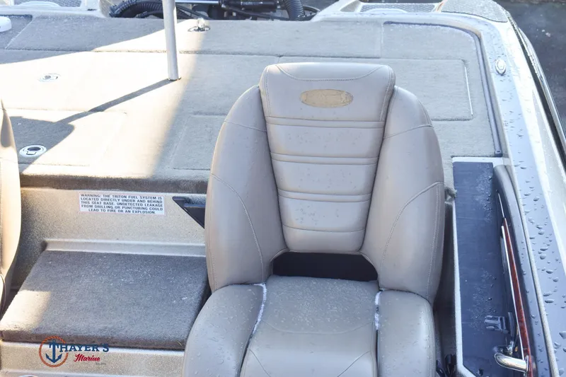 Slide: The Image of Triton 21 Xs 2011 - 22