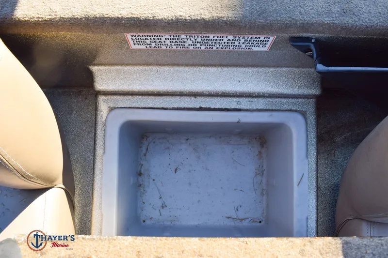 Slide: The Image of Triton 21 Xs 2011 - 29