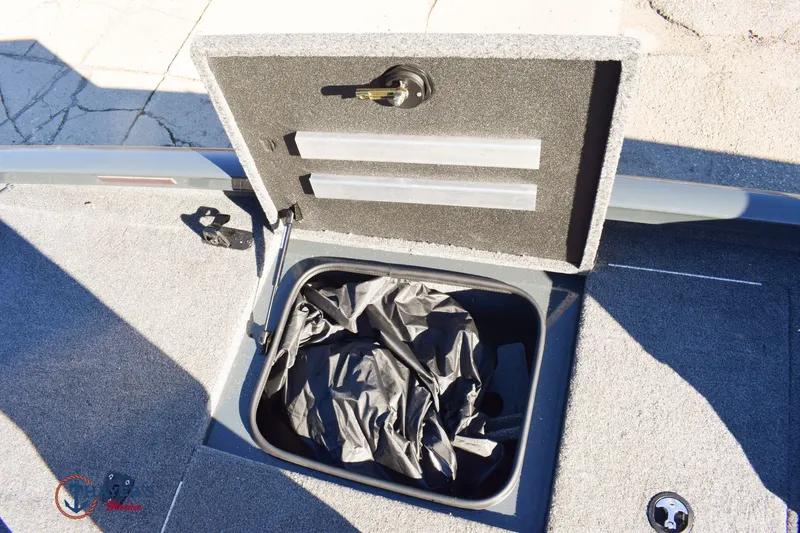 Slide: The Image of Ranger rt198 2025 - 22