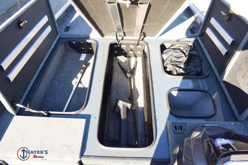 Slide: The Image of Ranger rt198 2025 - 25