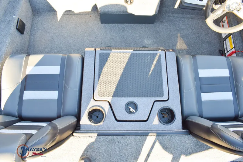 Slide: The Image of Ranger rt198 2025 - 26