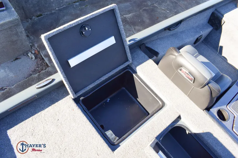 Slide: The Image of Ranger rt198 2025 - 31