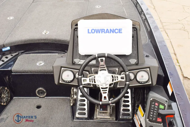 Slide: The Image of Ranger 520L 2021 - 14