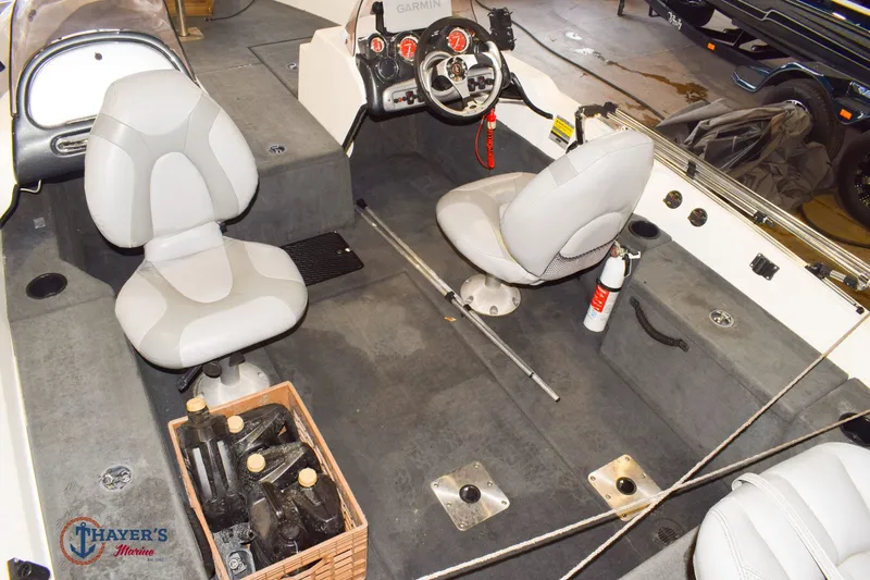 Slide: The Image of Stratos 1760 DV 2009 - 10