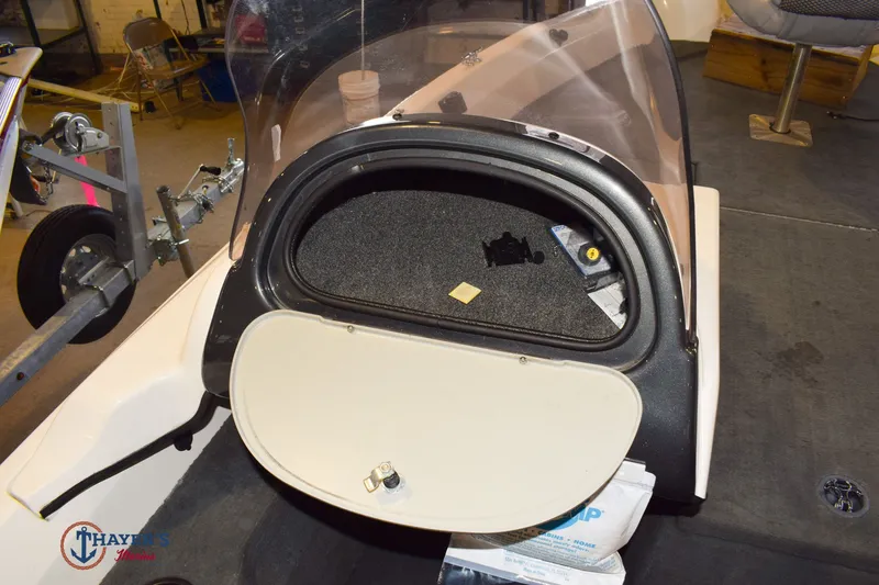 Slide: The Image of Stratos 1760 DV 2009 - 23