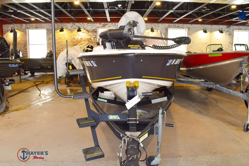 Slide: The Image of Stratos 1760 DV 2009 - 32