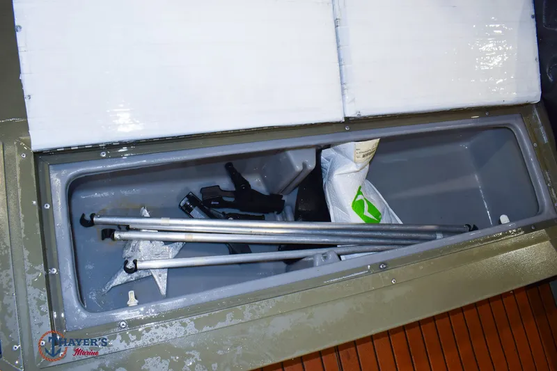 Slide: The Image of Tracker 2072 2018 - 13