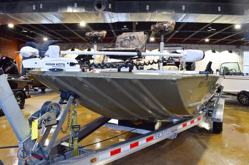 Slide: The Image of Tracker 2072 2018 - 3