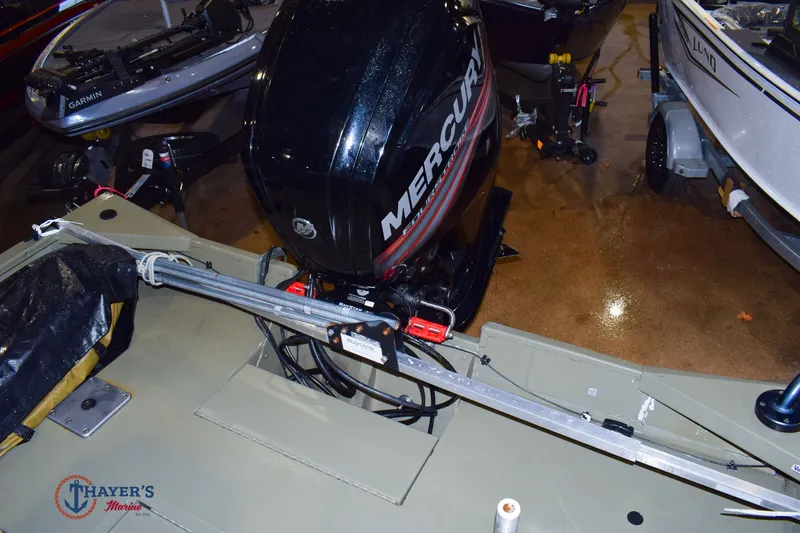 Slide: The Image of Tracker 2072 2018 - 5