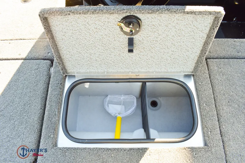 Slide: The Image of Lund 1675 Adventure Sport 2026 - 23