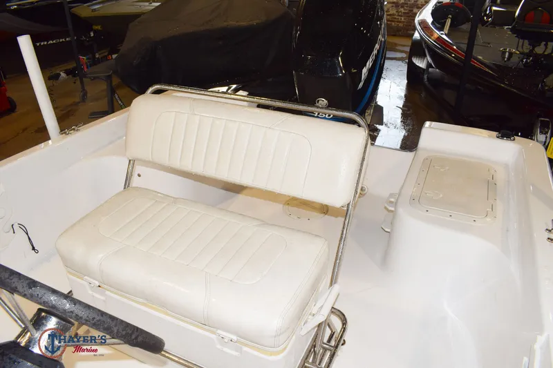 Slide: The Image of Nitro 2200 Bay 2005 - 13