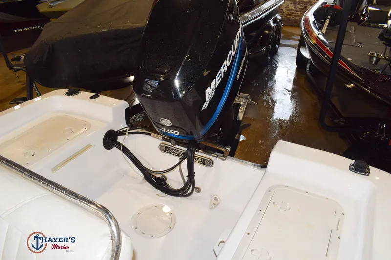 Slide: The Image of Nitro 2200 Bay 2005 - 9