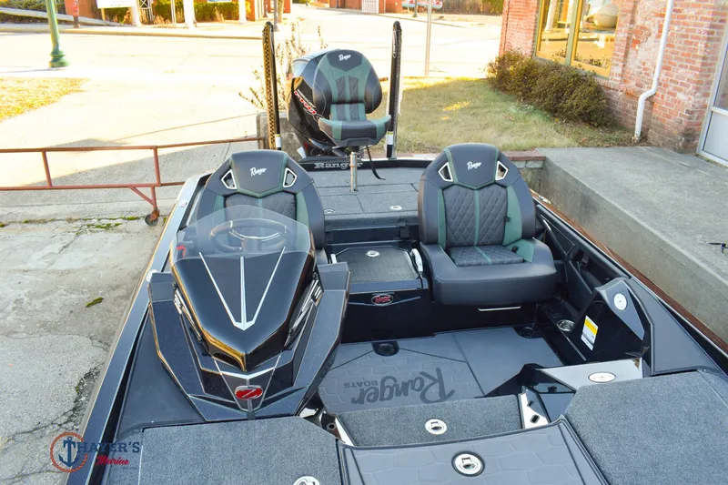 Slide: The Image of Ranger Z 521R C 2026 - 18