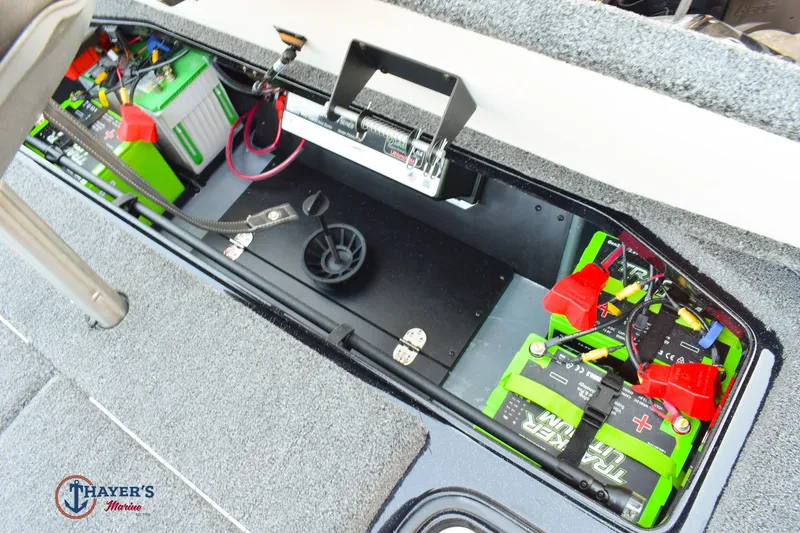 Slide: The Image of Ranger Z 521R C 2026 - 31